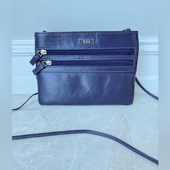 Tumi Handbags - TUMI Women's Purple Crossbody Bag/wallet/purse, shoulder bag pouch